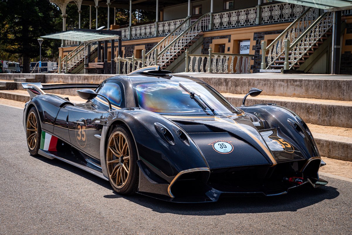 Pagani Huayra R